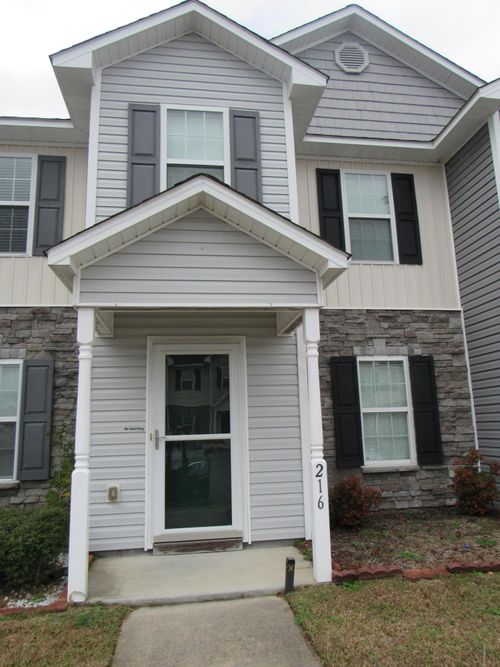 216 Glen Cannon Dr, Jacksonville, NC, 28546-8416 | Card Image
