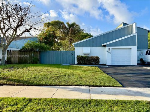 5028 Nw 6th St, Delray Beach, FL, 33445 | Card Image