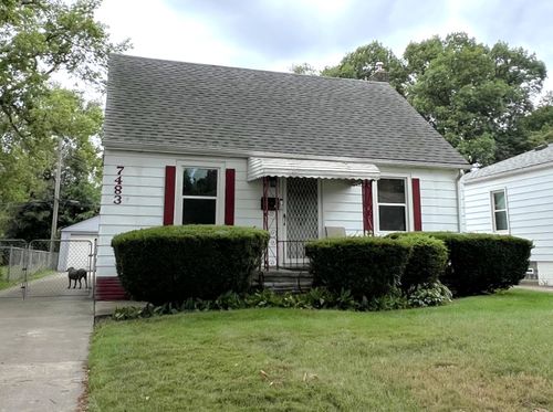 7483 Dacosta, Redford, MI, 48239-1004 | Card Image