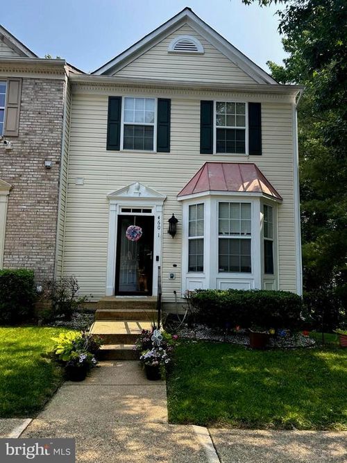 4601 Pistachio Ln, CAPITOL HEIGHTS, MD, 20743-5310 | Card Image