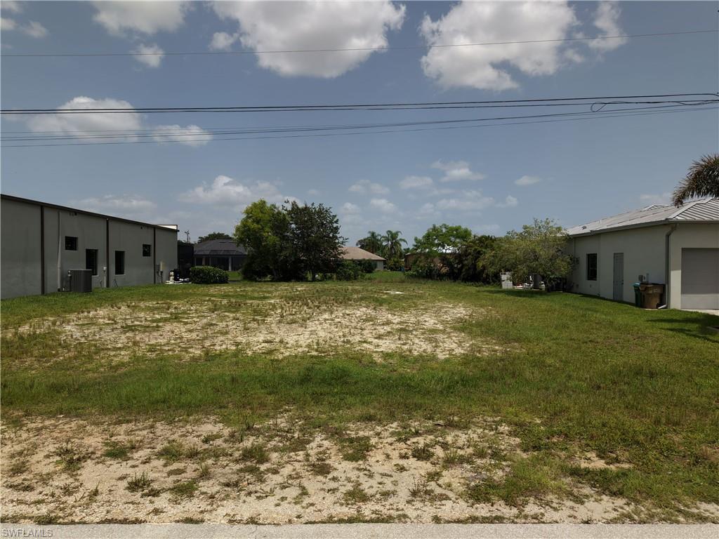 Land in CAPE CORAL 3