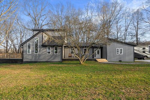 105 Karen Dr, Stanton, KY, 40380-2182 | Card Image