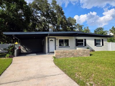 733 Cherokee Circle, House other with 3 bedrooms, 2 bathrooms and null parking in SANFORD FL | Image 2