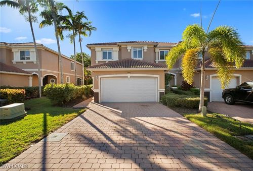 9648 Roundstone Cir, FORT MYERS, FL, 33967-5155 | Card Image