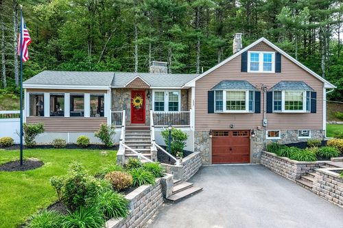 139 Groton St, Dunstable, MA, 01827-2205 | Card Image