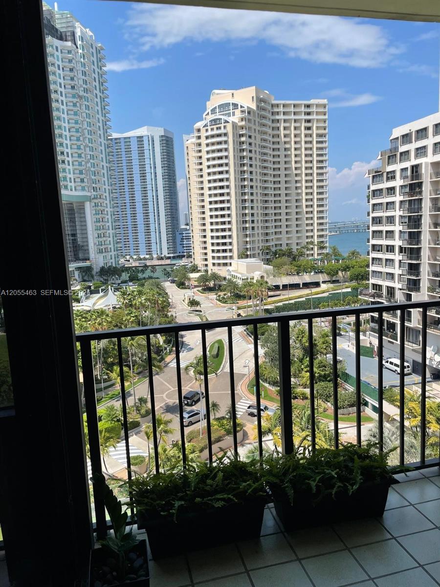 Residential in Miami 3