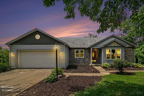 8293 Paddington Ct, West Chester, OH, 45069 | Card Image