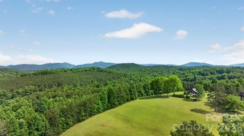 485 Frog Creek Rd, Union Mills, NC, 28167-8703 | Card Image