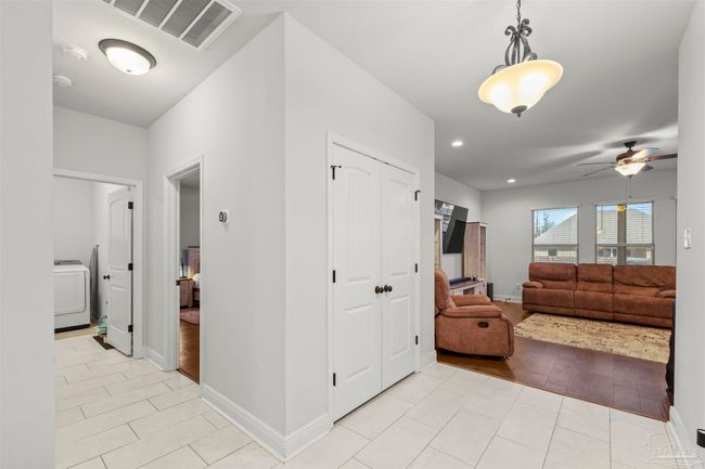 3347 Keegun Loop, House other with 4 bedrooms, 2 bathrooms and 6 parking in Pensacola FL | Image 8