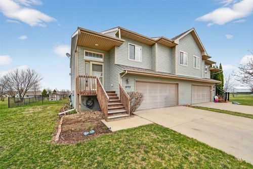 1372 Logan Ct, North Liberty, IA, 52317-9115 | Card Image