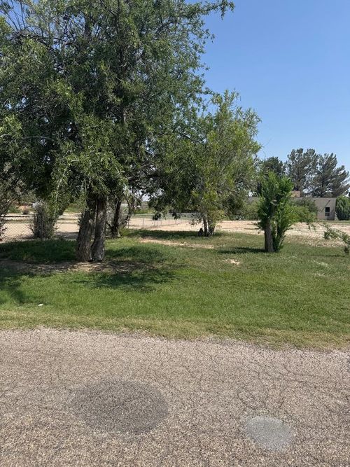 3-1508-3 W Division St, Fort Stockton, TX, 79735 | Card Image