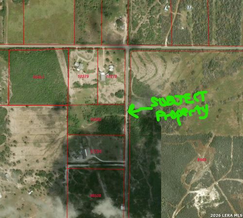 8113 Chestnut Ln, Normanna, TX, 78102 | Card Image