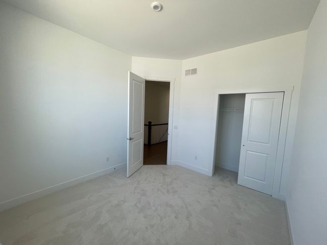 Secondary bedroom | Image 20
