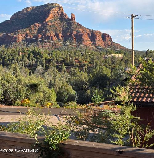 55 Cactus Dr, Sedona, AZ, 86336-6315 | Card Image