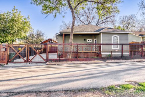 1114 W Myrtle St, San Antonio, TX, 78201-6314 | Card Image