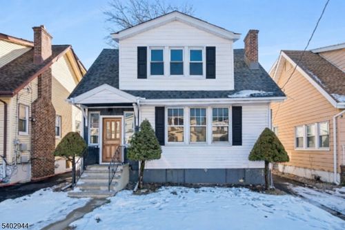 56 Osborne Pl, Irvington, NJ, 07111-2920 | Card Image