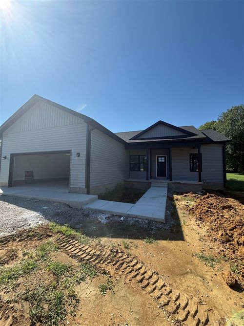 305 New Grove Rd, Smiths Grove, KY, 42171-8267 | Card Image