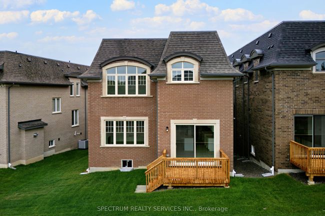 15 Swamp Sparrow Crt, House other with 4 bedrooms, 5 bathrooms and 2 parking in Caledon ON | Image 24