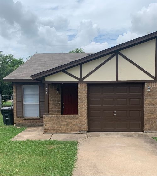 1915-1913 Starling Ct, Cleburne, TX, 76033-7436 | Card Image