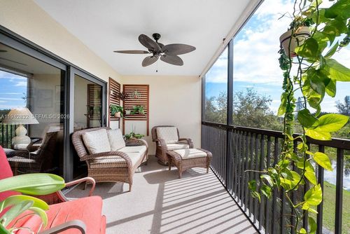 apt-406-2200 S Cypress Bend Dr, Pompano Beach, FL, 33069-4427 | Card Image