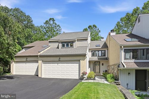 12 Kincaid Ct, MEDIA, PA, 19063-1148 | Card Image