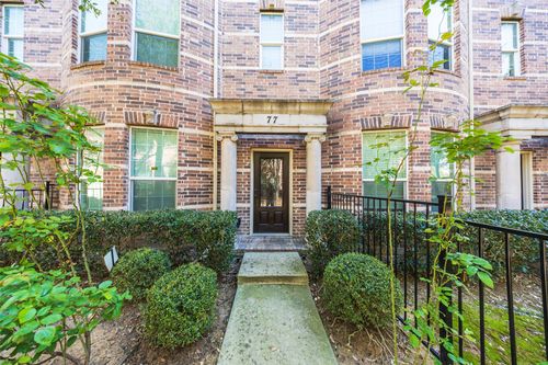 a77-2500 Rockbrook Dr, Lewisville, TX, 75067-3804 | Card Image