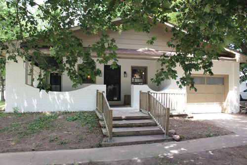 21 Ash St, Weldon, IL, 61882-9772 | Card Image