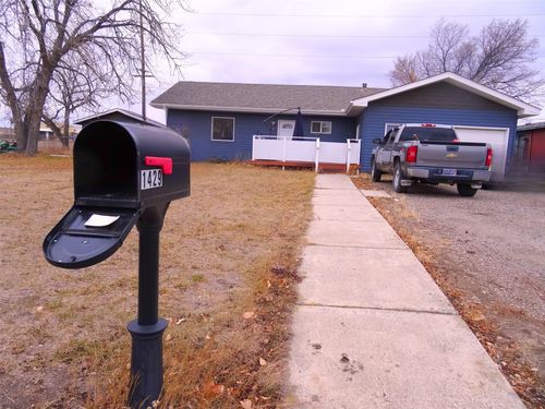 1429 8th Ave Nw, Great Falls, MT, 59404-2130 | Card Image
