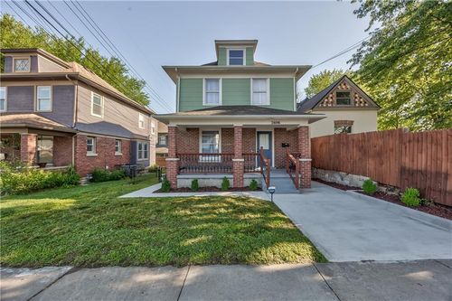 2606 Smart Ave, Kansas City, MO, 64124-1809 | Card Image