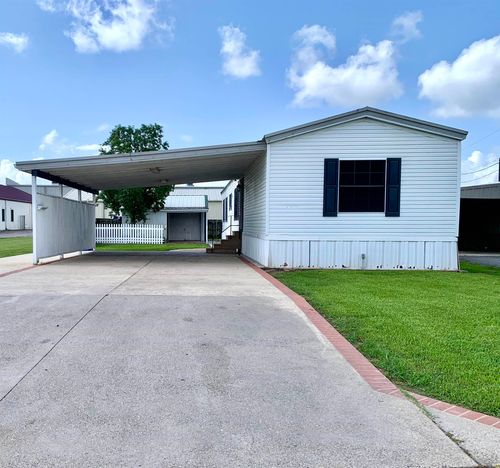 720 Arlington St, Morgan City, LA, 70380-5942 | Card Image