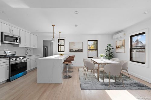 171 Fallon Ave, Elmont, NY, 11003-3609 | Card Image