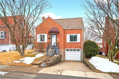 220 Harden Ave, Duquesne, PA, 15110-1414 | Card Image