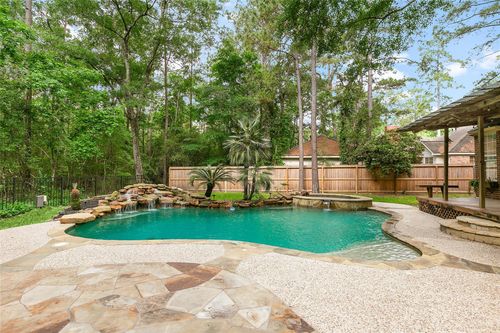 71 E Sterling Pond Cir, The Woodlands, TX, 77382-1003 | Card Image