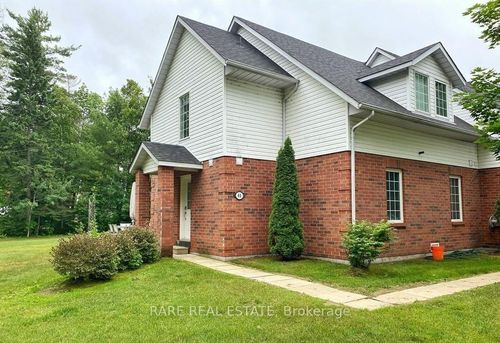 40 Wasaga Woods Cir, Wasaga Beach, ON, L9Z2Y9 | Card Image
