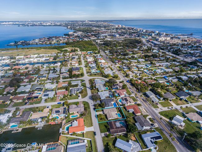 4708 Fairview Dr, House other with 4 bedrooms, 2 bathrooms and null parking in Cocoa Beach FL | Image 37