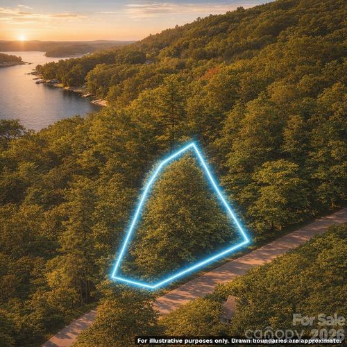 000 Hawk Mountain Rd, Lake Toxaway, NC, 28747 | Card Image