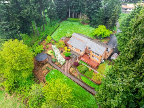 8702 Ne 42nd Ct, Vancouver, WA, 98665-1033 | Card Image