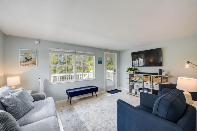 3 - 104 29 Th St, Condo with 2 bedrooms, 2 bathrooms and null parking in Holmes Beach FL | Image 5