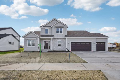 9157 S Overlook Way, Franklin, WI, 53132-5626 | Card Image