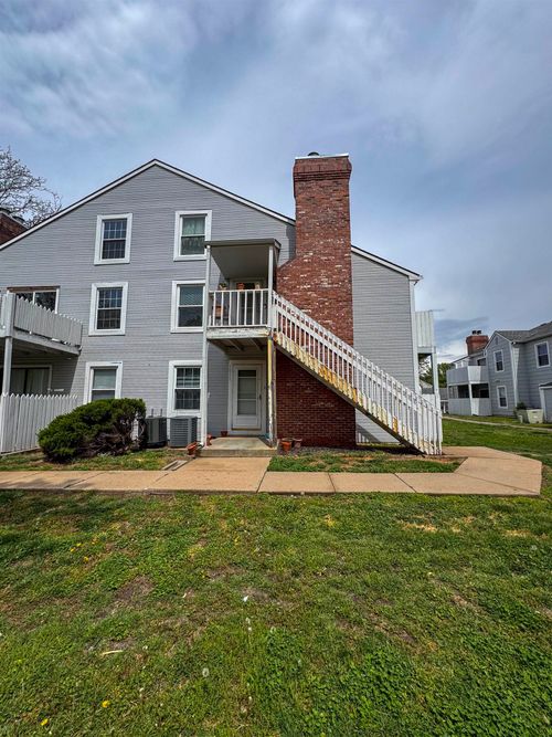 1717 S Cypress St #1021, Wichita, KS, 67207 | Card Image