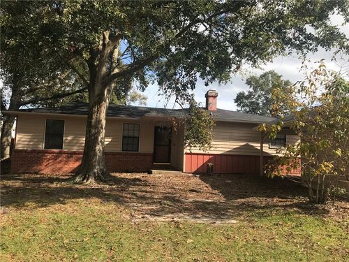 3001 E Curry Dr, Mobile, AL, 36605-4068 | Card Image