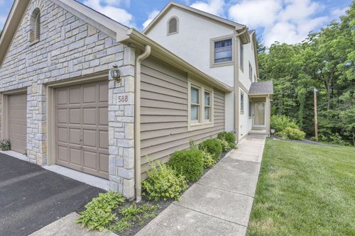588 Spring Brk E, Westerville, OH, 43081-3781 | Card Image