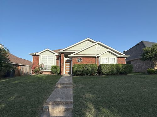 8525 Clearcreek Cir, Frisco, TX, 75034-4500 | Card Image