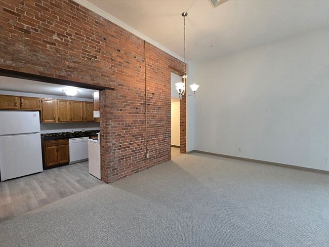 APT-209 - 147 Rawson Rd, Condo with 2 bedrooms, 2 bathrooms and 2 parking in Quincy MA | Image 7