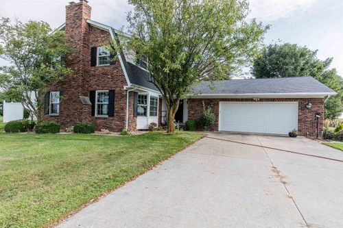 35588 2300 North Ave, Mendota, IL, 61342-9133 | Card Image