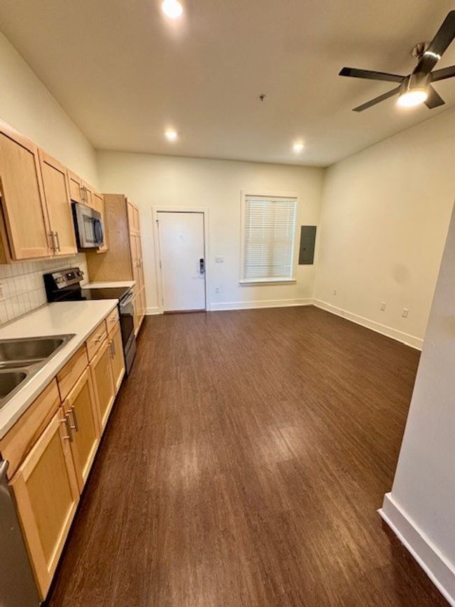STE-100 - 726 E Emma Ave, Condo with 1 bedrooms, 1 bathrooms and null parking in Springdale AR | Image 7