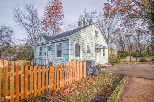 414 S Castle Street, Knoxville, TN, 37914 | Card Image