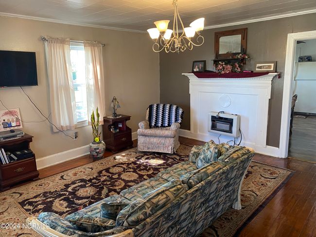 412 S William Hooker Dr, House other with 2 bedrooms, 1 bathrooms and null parking in Hookerton NC | Image 7