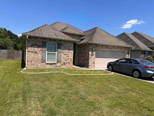 26406 Evangeline Trace Blvd, Denham Springs, LA, 70726-6174 | Card Image