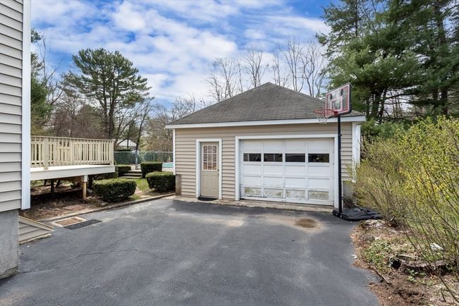 32 Farrington St, House other with 3 bedrooms, 2 bathrooms and 3 parking in Franklin MA | Image 38